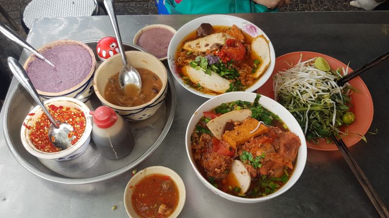 Bún Riêu Ốc Giò Chả Thu Nga