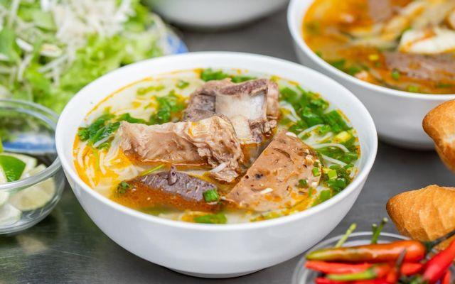 Bún sườn, bò