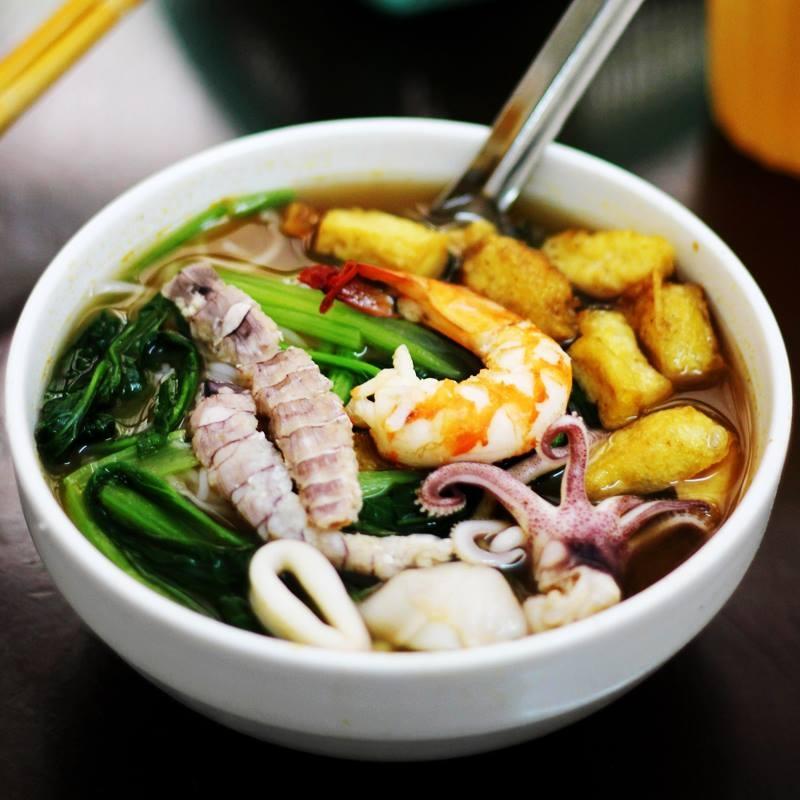 Bún Thái hải sản - Bún Thái Hải Sản Long Thủy