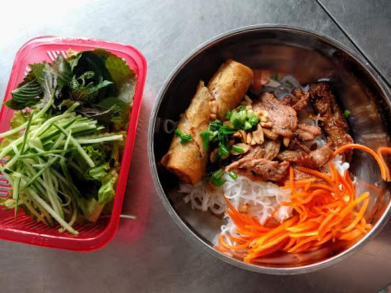 Bún Thịt Nướng 243 Tôn Đản
