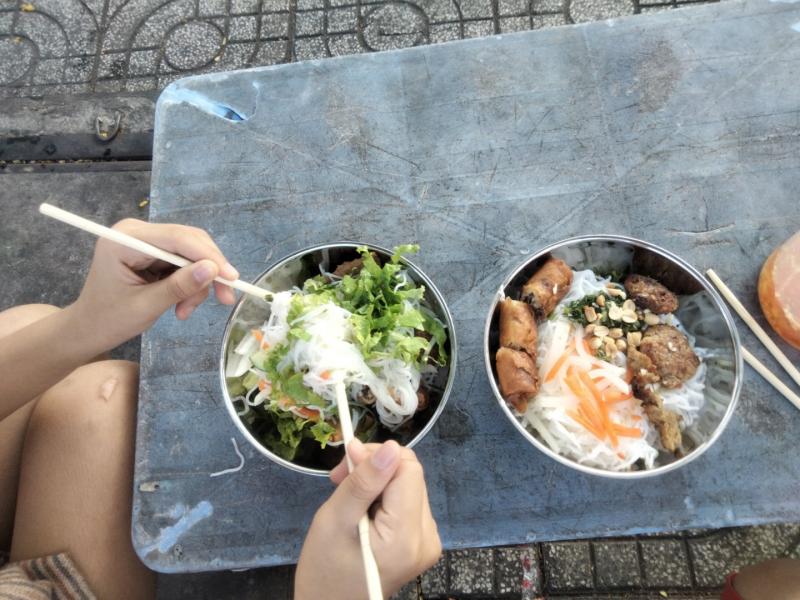 Bún Thịt nướng - Nem nướng 35 đường 11