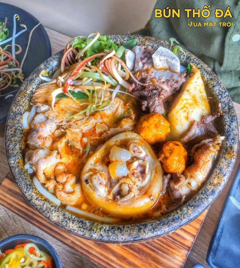 Bún thố đá Vua Mặt Trời