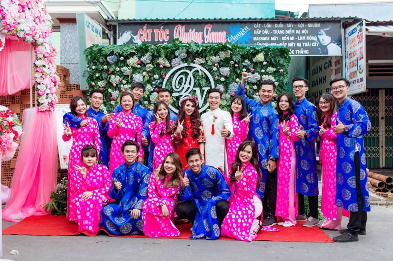 Bưng quả Nắng