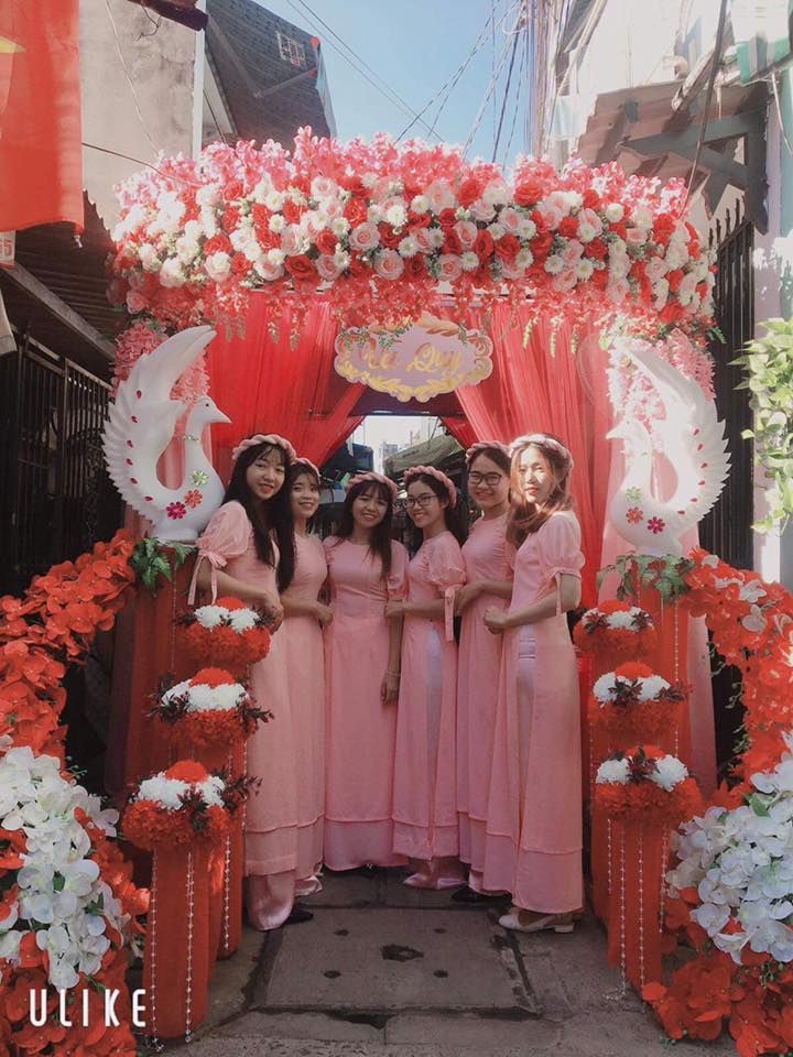 Bưng quả Nắng