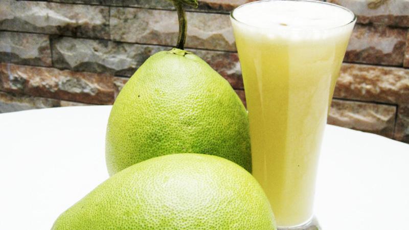Nước ép bưởi giúp thanh lọc, giải độc gan
