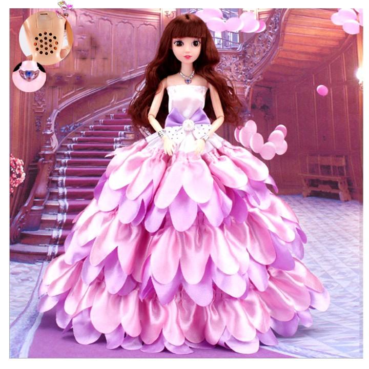 Búp bê Barbie