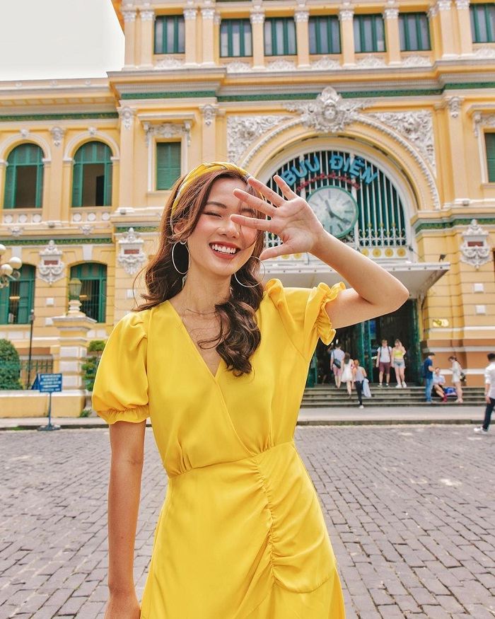 Bưu điện thành phố Hồ Chí Minh