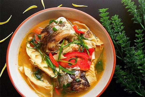 Cá giòn nấu măng chua