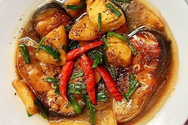 Cá hú kho thơm