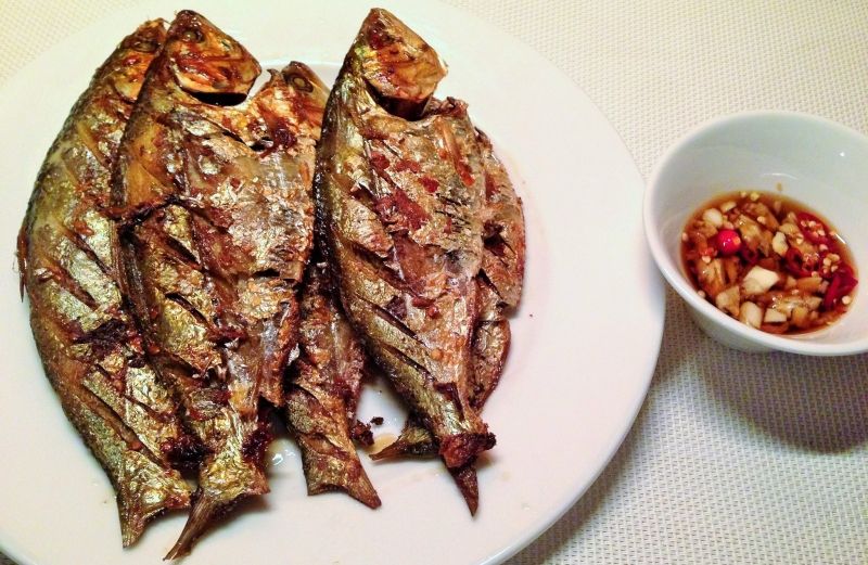 Chỉ đơn giản là chiên nhưng cá mòi cũng đủ làm cho bữa ăn của bạn thêm ngon miệng