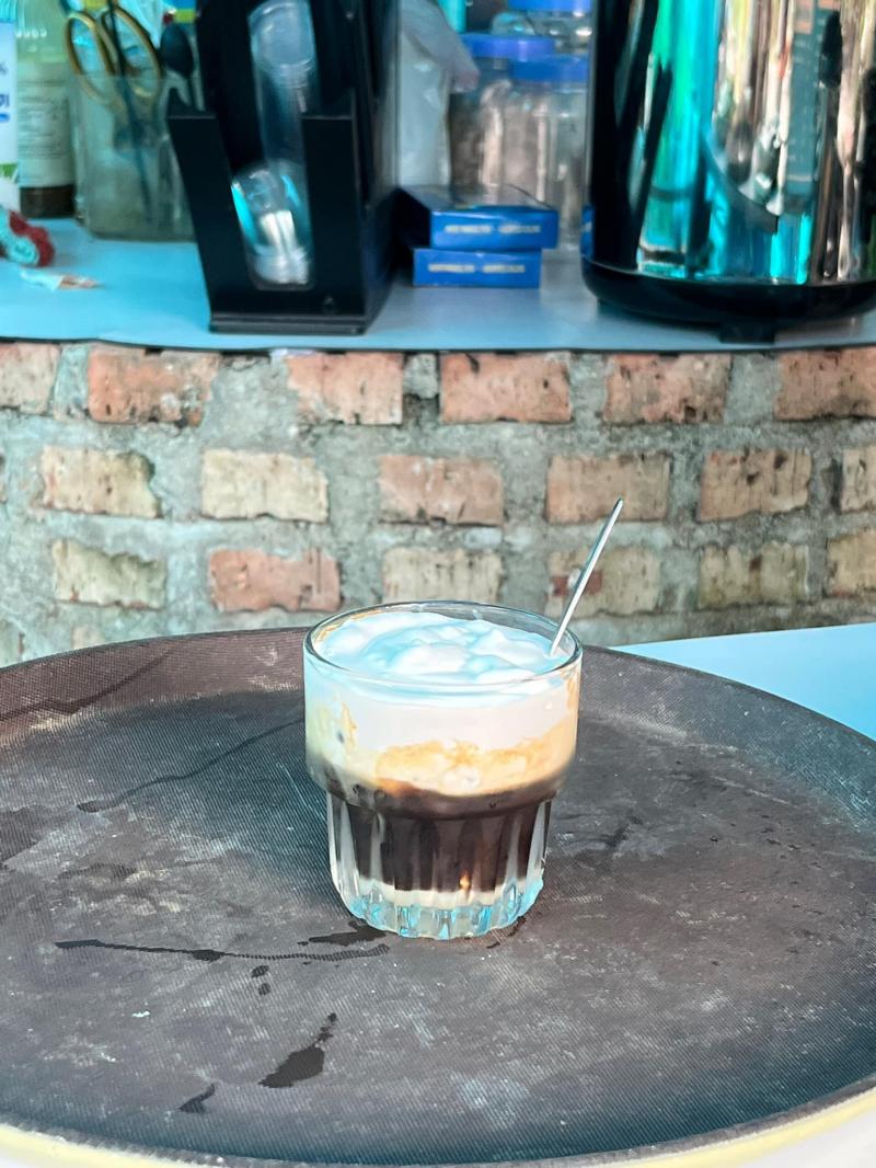 Cà Phê Sân Vườn Bể Bơi Pool Kafe'