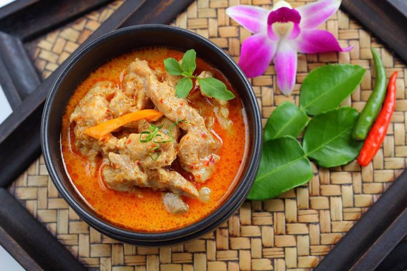 Cà ri xanh đỏ
