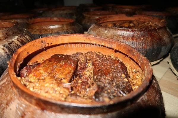 Cá trắm kho gừng làng Vũ Đại