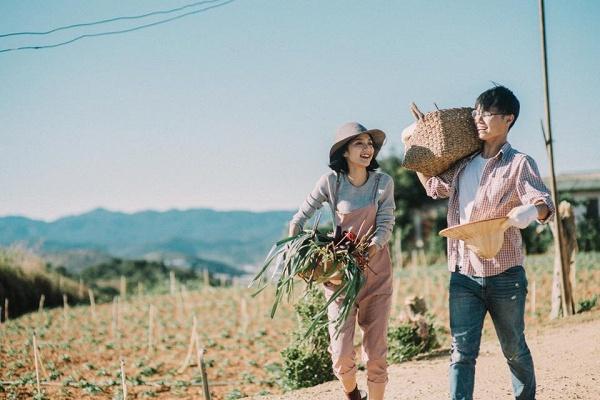 Ảnh cưới tại vườn rau củ Đà Lạt