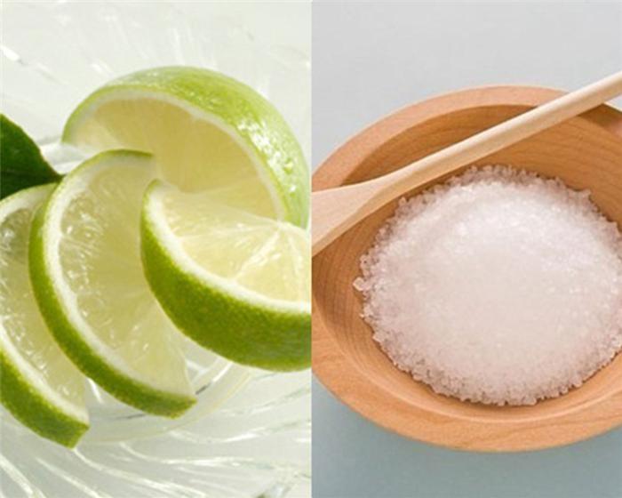 cách làm trắng răng từ muối biển và chanh