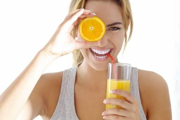 Nước cam có tác dụng làm trắng da