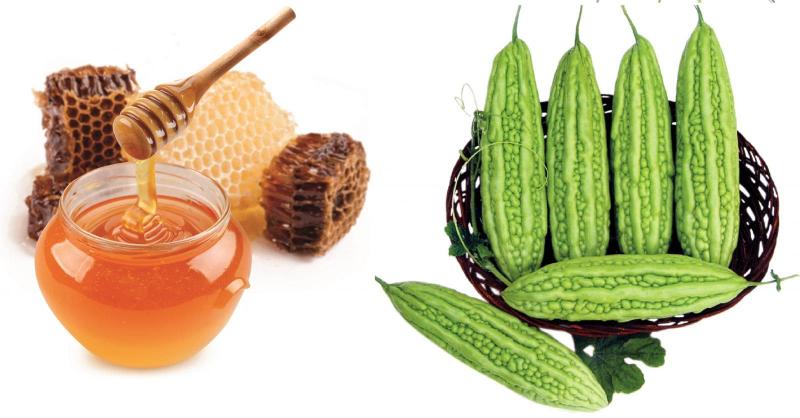 Cách trị mụn ẩn dưới da bằng bột khổ qua (mướp đắng) và mật ong