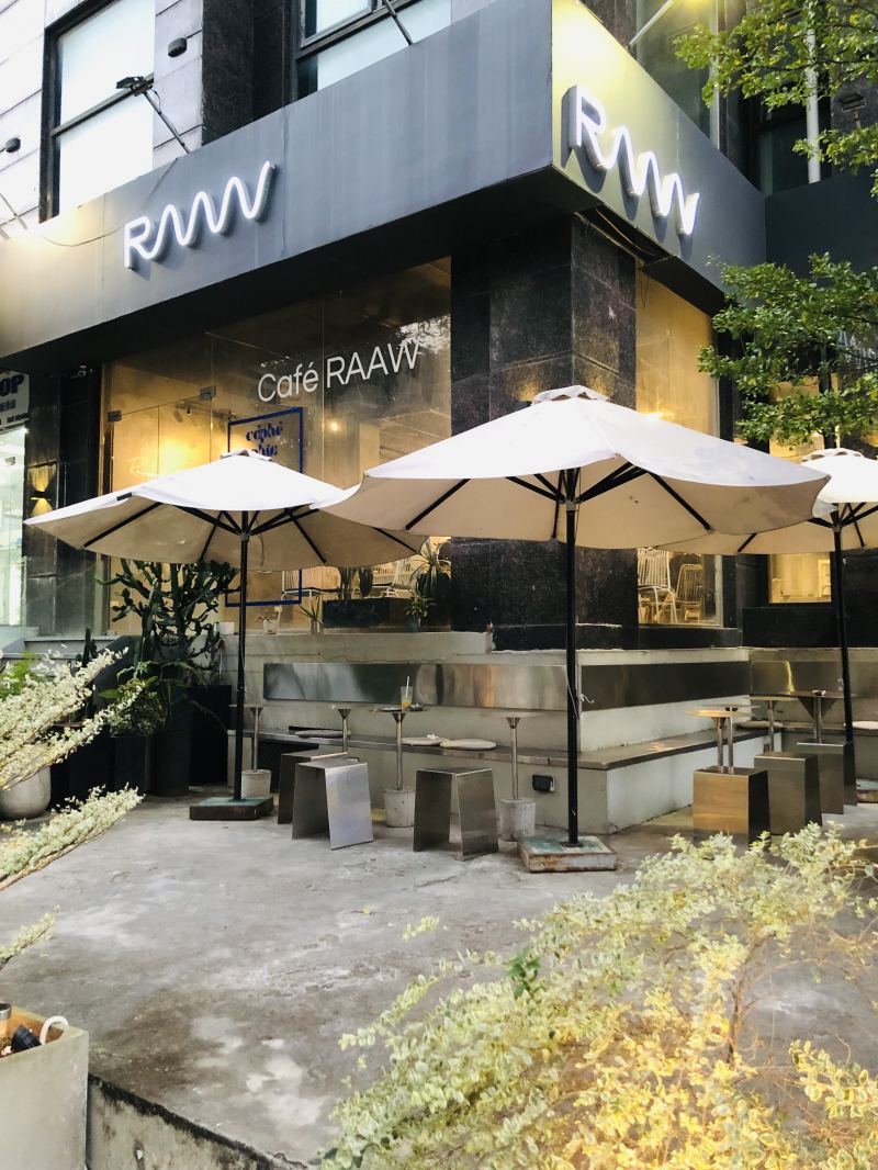 Cafe Raw