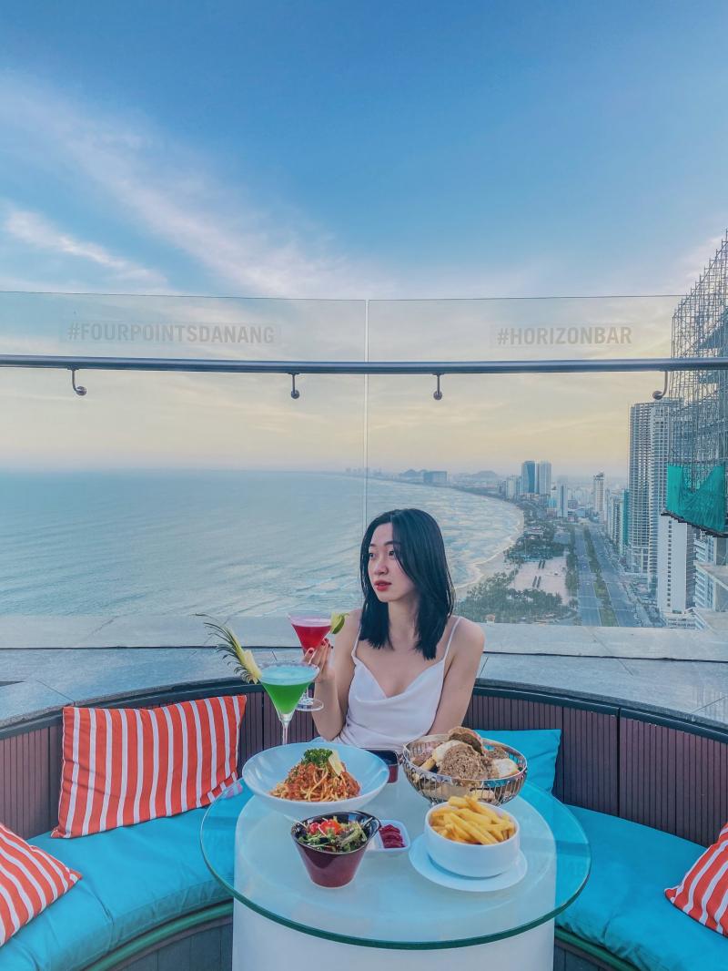 tầng 36 của khách sạn Four Points by Sheraton
