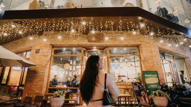 Cafe Tỏi Đen Đà Lạt