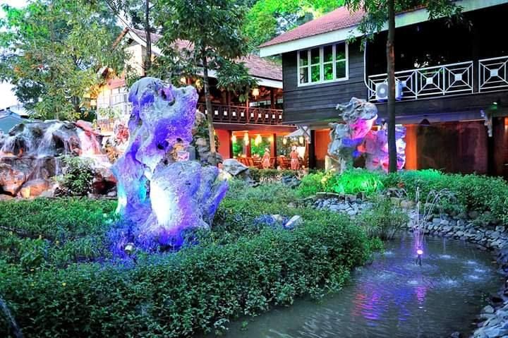 Cafe Vườn Đá