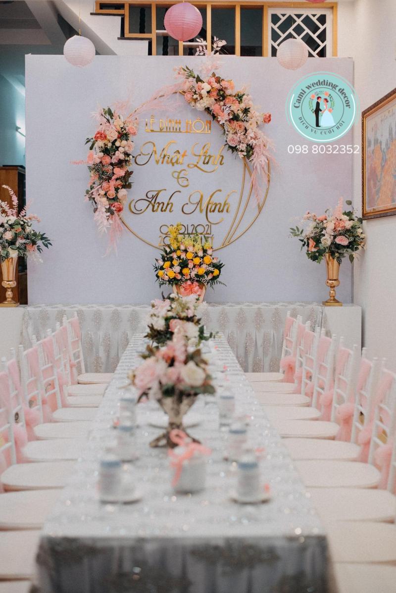 Cami wedding decor