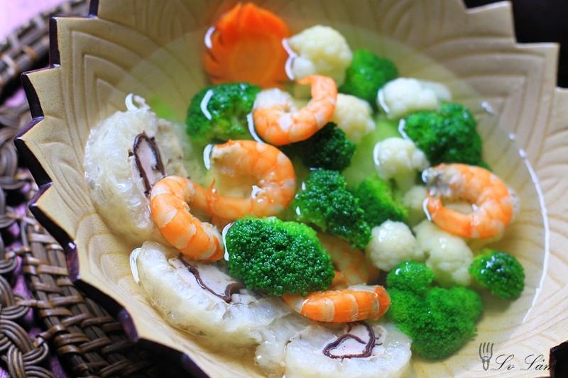Canh bóng nấu thả