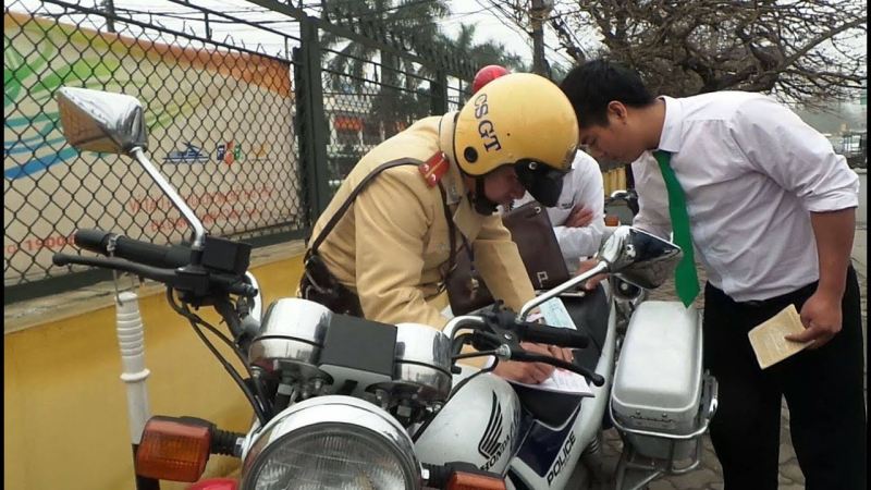 Cảnh sát giao thông