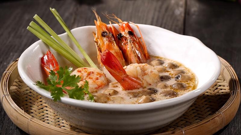 Canh tôm Yum Goong