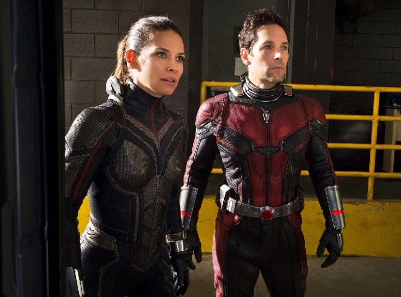 Scott Lang (AntMan) & Hope van Dyne (The Wasp)