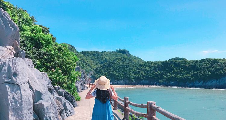 Có lẽ bạn có thể đi bộ hoặc tận hưởng một ngày ở bãi biển, ở thành phố lân cận hoặc đi xe đạp vòng quanh nơi đang sống.