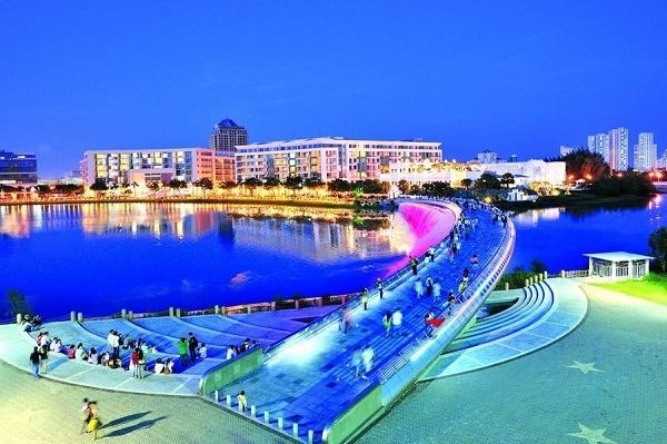 Cầu Ánh Sao - Hồ Bán Nguyệt