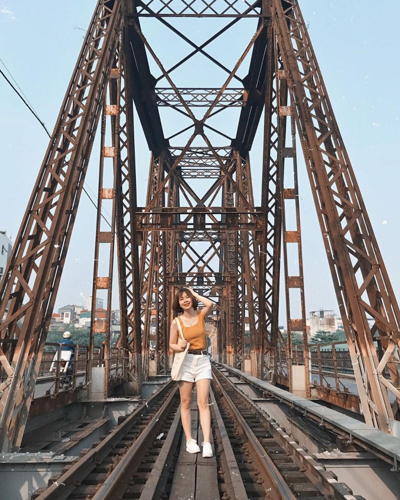 Cầu Long Biên