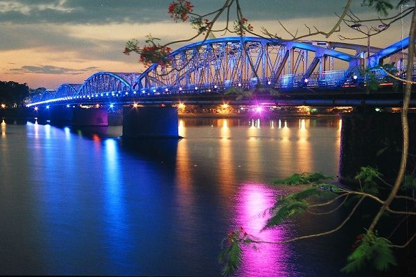Cầu Trường Tiền
