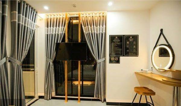 Cen Hotel