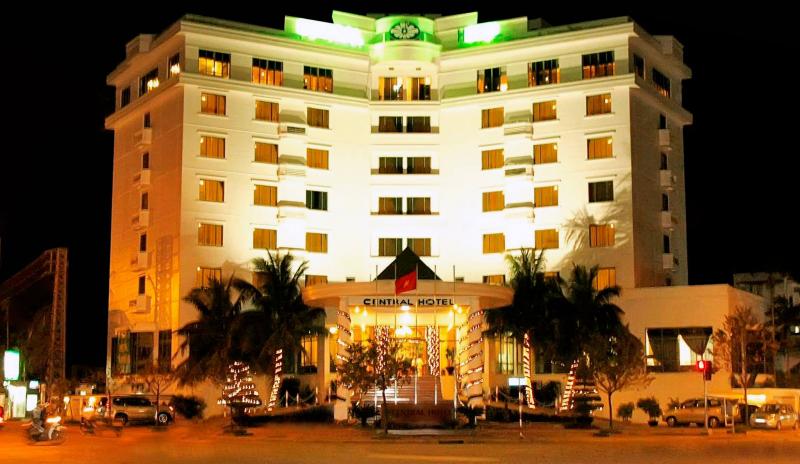 Central Hotel
