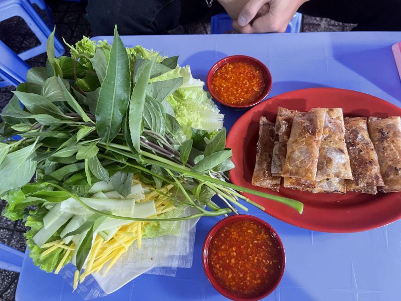Chả Lụi Lagi - Nhà Thờ Hầm