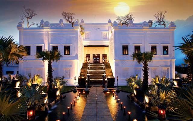 Red Chilli Seafood Buffet - Chloe Gallery
