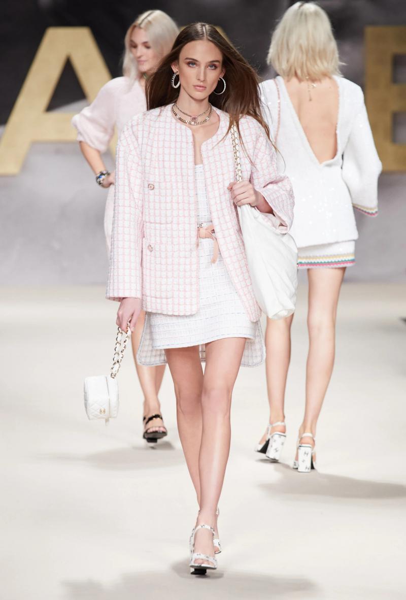 Thời trang Chanel