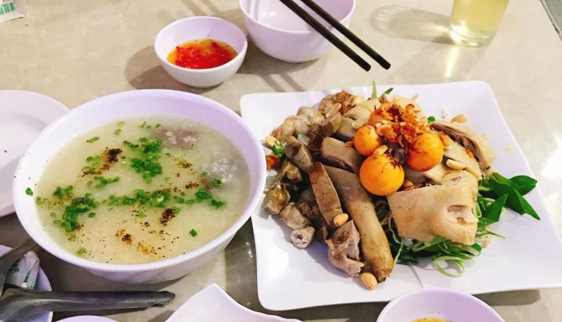 Cháo gà Cô Hiền