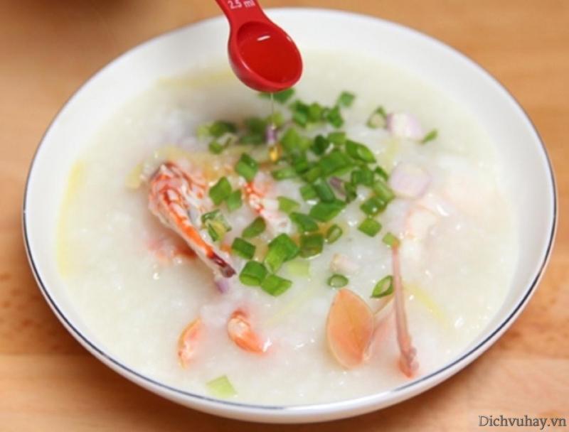 Món cháo ghẹ giàu canxi cho bé