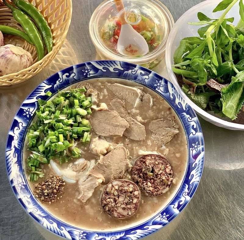 Cháo Lòng Cô Ngạn Đà Nẵng