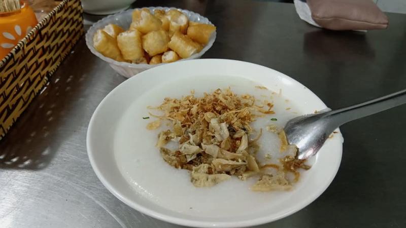 Cháo trai – Số 26 Trần Xuân Soạn, Hai Bà Trưng.