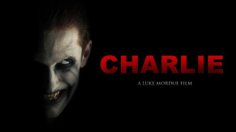 Nụ cười bí hiểm của Charile