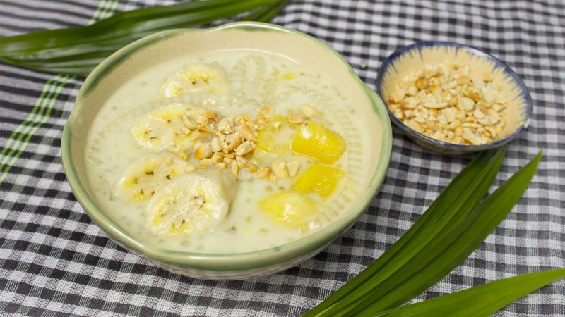Chè chuối bột báng nổi tiếng miền Tây