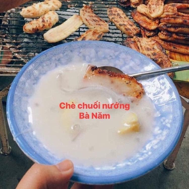 Chè chuối nướng bà Năm