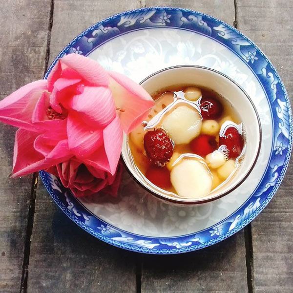 Chè Hạt Sen Nho Khô