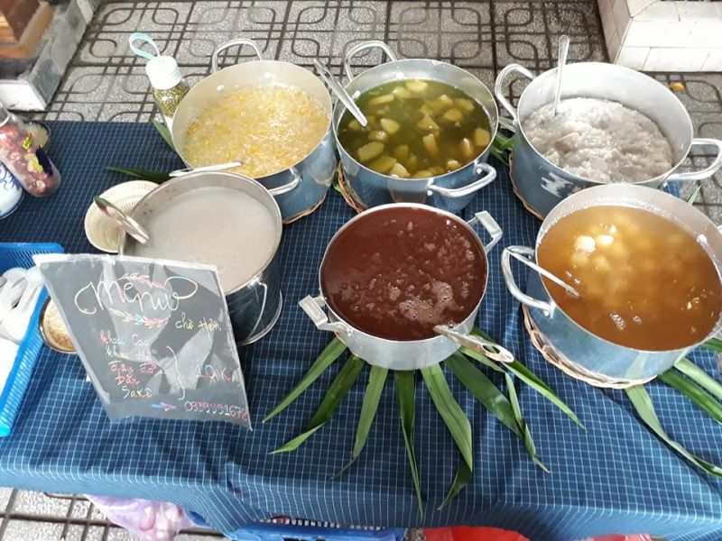 Những bát chè ngọt thanh xứ Huế luôn là ấn tượng chẳng thể nào quên