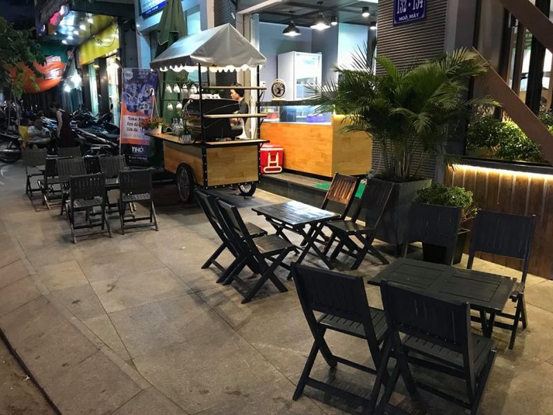 Không gian ngoài trời tại Nhớ