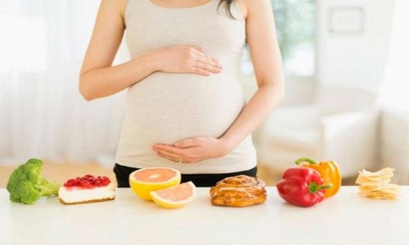 Chia khẩu phần ăn thành nhiều bữa nhỏ. Ảnh minh họa.